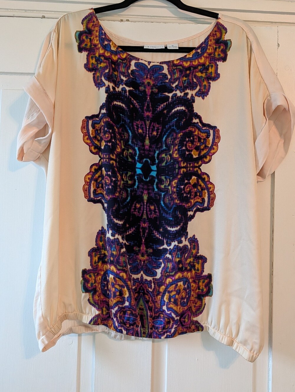 Liz Claiborne Pale Yellow Silky Top w/ Bright Blue & Purple Graphic Design XL
